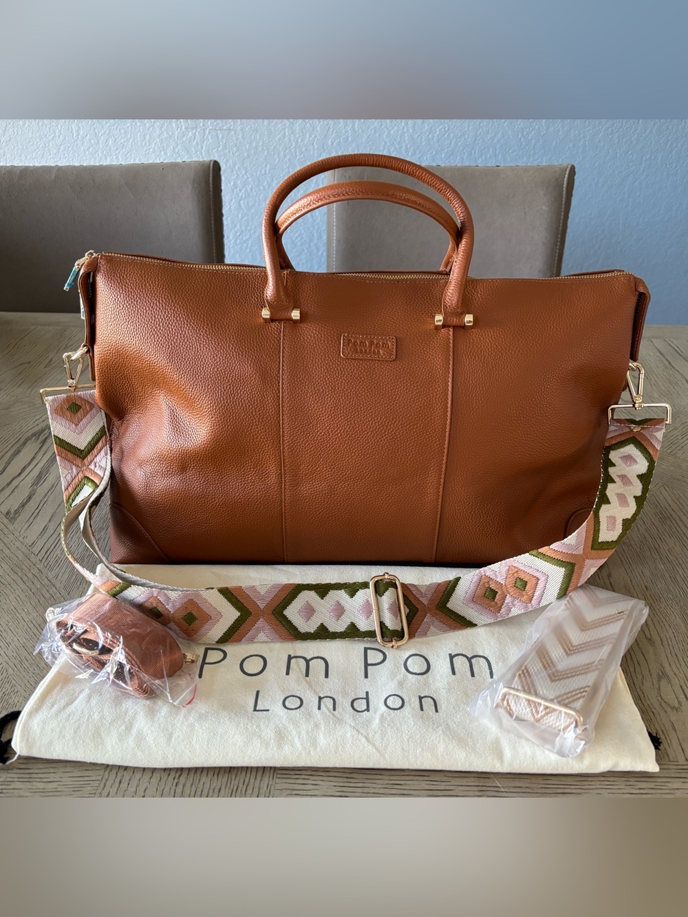 Pom Pom London Brown Weekender Travel Bag New w/ Dust Bag & Straps